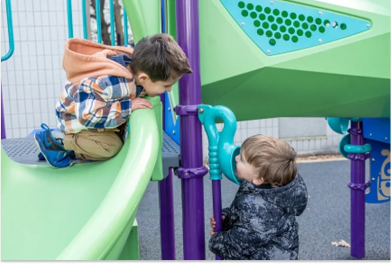 portrait-happy-preschooler-with-big-smile-his-face 3